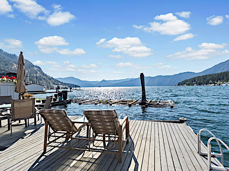 Docks End Floating Home - Bayview in Sandpoint, Idaho.