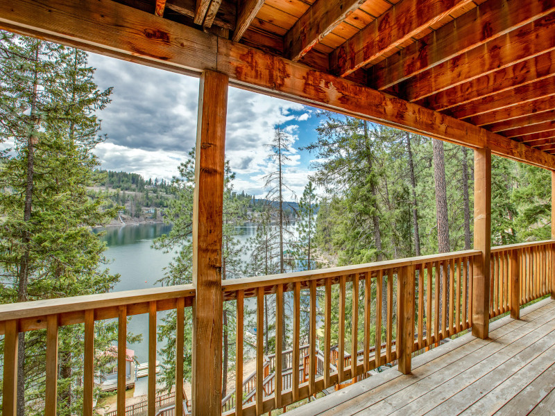 CDA Lakefront Retreat - Harrison in Coeur d Alene, Idaho.