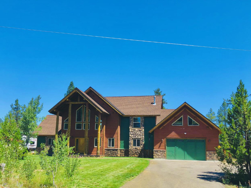 Lake Forest Lodge in Donnelly, Idaho.