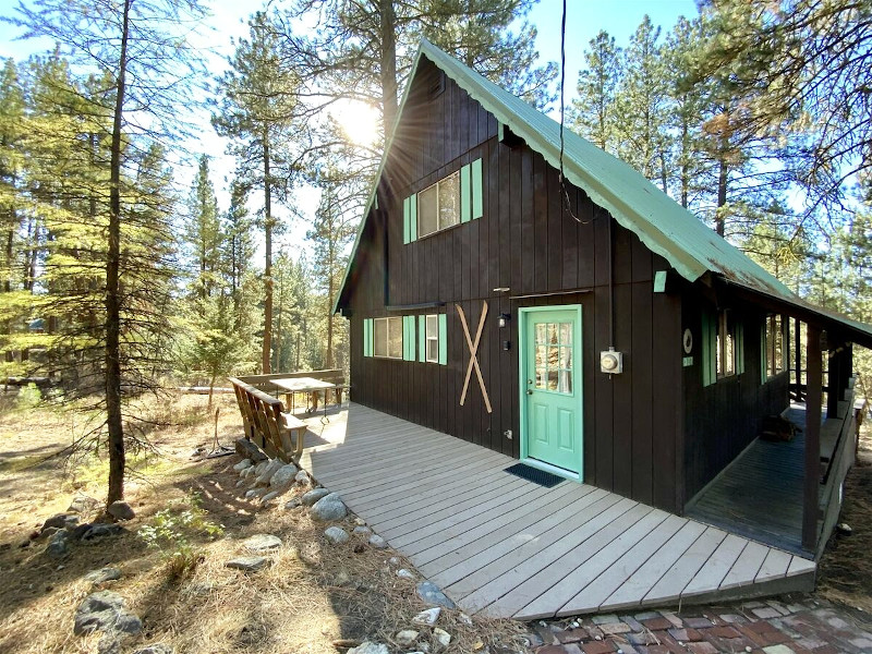 Mint Chip Cabin in Cascade, Idaho.