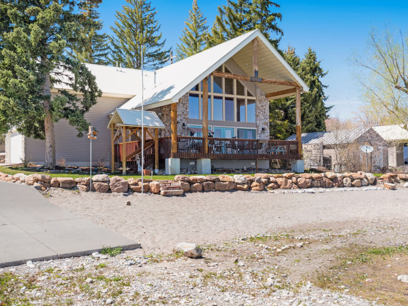 Bear Lake Vacation Station in Fish Haven, Idaho.