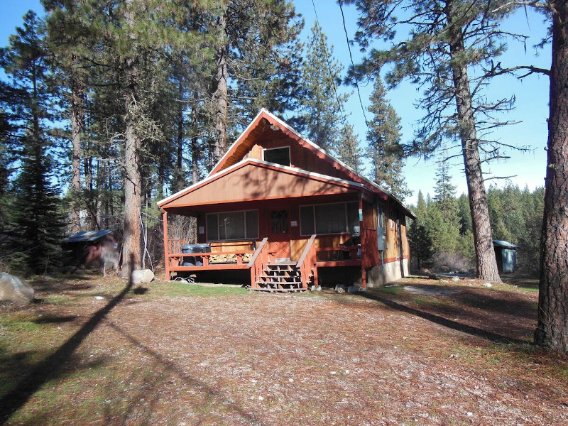 Mountain Getaway Cabin in Garden Valley, Idaho.