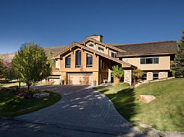 Cabins and Home Vacation Rentals in Sun Valley & Ketchum Idaho