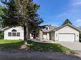 Cabins and Home Vacation Rentals in Cascade Idaho