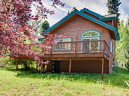 Cabins and Home Vacation Rentals in McCall Idaho
