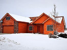 Cabins and Home Vacation Rentals in Donnelly & Tamarack Idaho