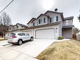 Cabins and Home Vacation Rentals in Boise Idaho
