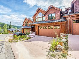Condominium and Townhouse Vacation Rentals in Sandpoint Idaho