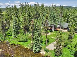 Cabins and Home Vacation Rentals in McCall Idaho
