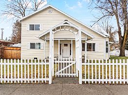 Cabins and Home Vacation Rentals in Coeur d'Alene Idaho