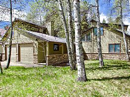Cabins and Home Vacation Rentals in McCall Idaho
