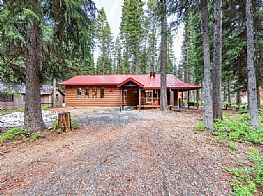 Cabins and Home Vacation Rentals in McCall Idaho