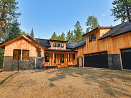 Cabins and Home Vacation Rentals in McCall Idaho