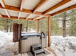 Cabins and Home Vacation Rentals in McCall Idaho