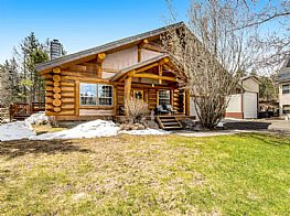 Cabins and Home Vacation Rentals in McCall Idaho