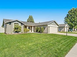 Cabins and Home Vacation Rentals in Meridian Idaho