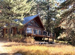 Cabins and Home Vacation Rentals in Cascade Idaho