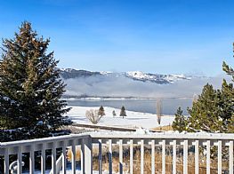 Cabins and Home Vacation Rentals in Cascade Idaho