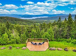 Cabins and Home Vacation Rentals in Coeur d'Alene Idaho