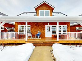 Cabins and Home Vacation Rentals in Sandpoint Idaho