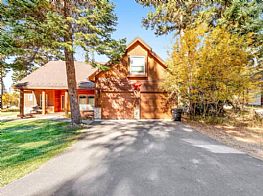 Cabins and Home Vacation Rentals in McCall Idaho