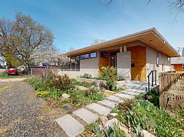 Cabins and Home Vacation Rentals in Boise Idaho