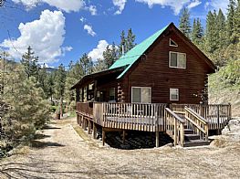 Cabins and Home Vacation Rentals in Garden Valley Idaho