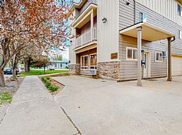 Condominium and Townhouse Vacation Rentals in Sandpoint Idaho