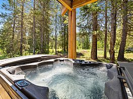 Cabins and Home Vacation Rentals in McCall Idaho