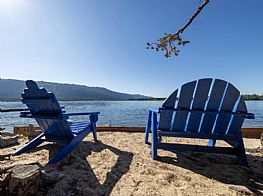 Cabins and Home Vacation Rentals in Donnelly & Tamarack Idaho