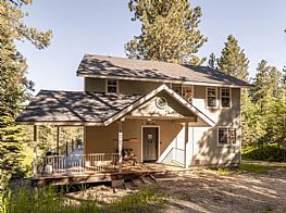 Cabins and Home Vacation Rentals in Cascade Idaho