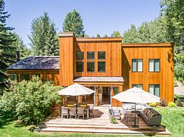 Cabins and Home Vacation Rentals in Sun Valley & Ketchum Idaho