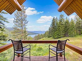 Cabins and Home Vacation Rentals in Sandpoint Idaho