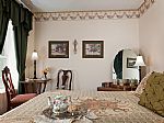Meyers/Emerson Suite