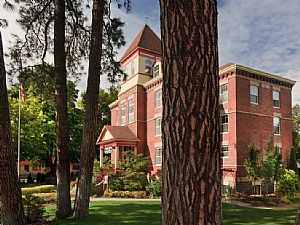 Roosevelt Inn Bed and Breakfast