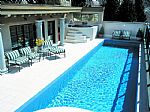 Rooftop Pool/Hot Tub