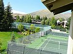 Complex Tennis Courts