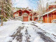 Luxurious Eagle Ridge Retreat vacation rental property