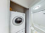 Bathroom 2/Washer/Dryer