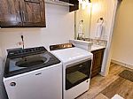 Bathroom 3/Washer/Dryer