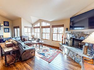 Living Room/Open Concept