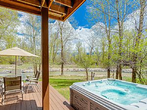 Private Hot Tub w/ Creek View