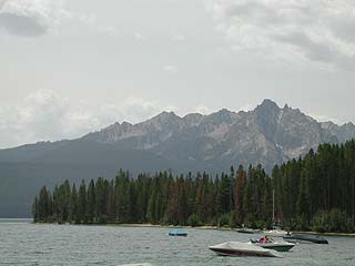 Redfish Lake, © 2002 Inidaho.com