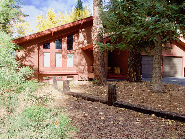 Vacation Cabins & Homes